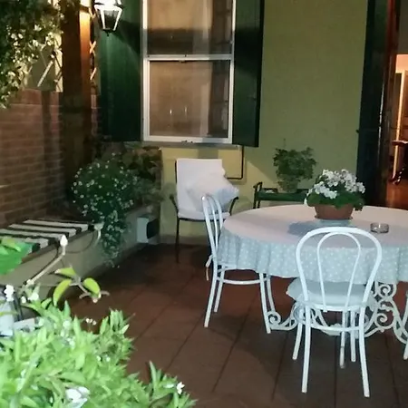 Lägenhet La Terrazza Da Ernestina